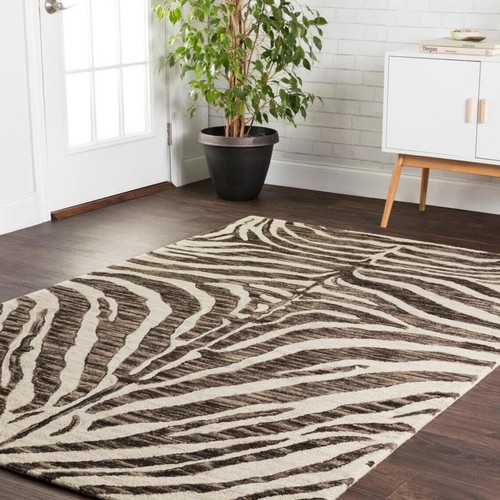New look zebrafell - new,